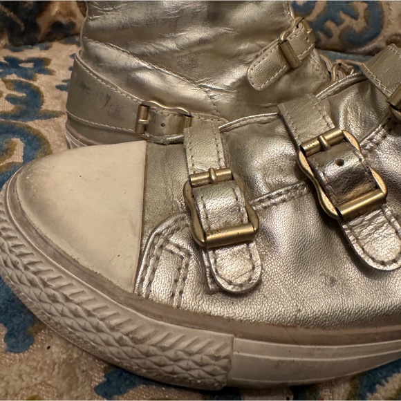 Gold hip hop stylish sneakers - Limted by ASH. Size 8. - Picture 5 of 5